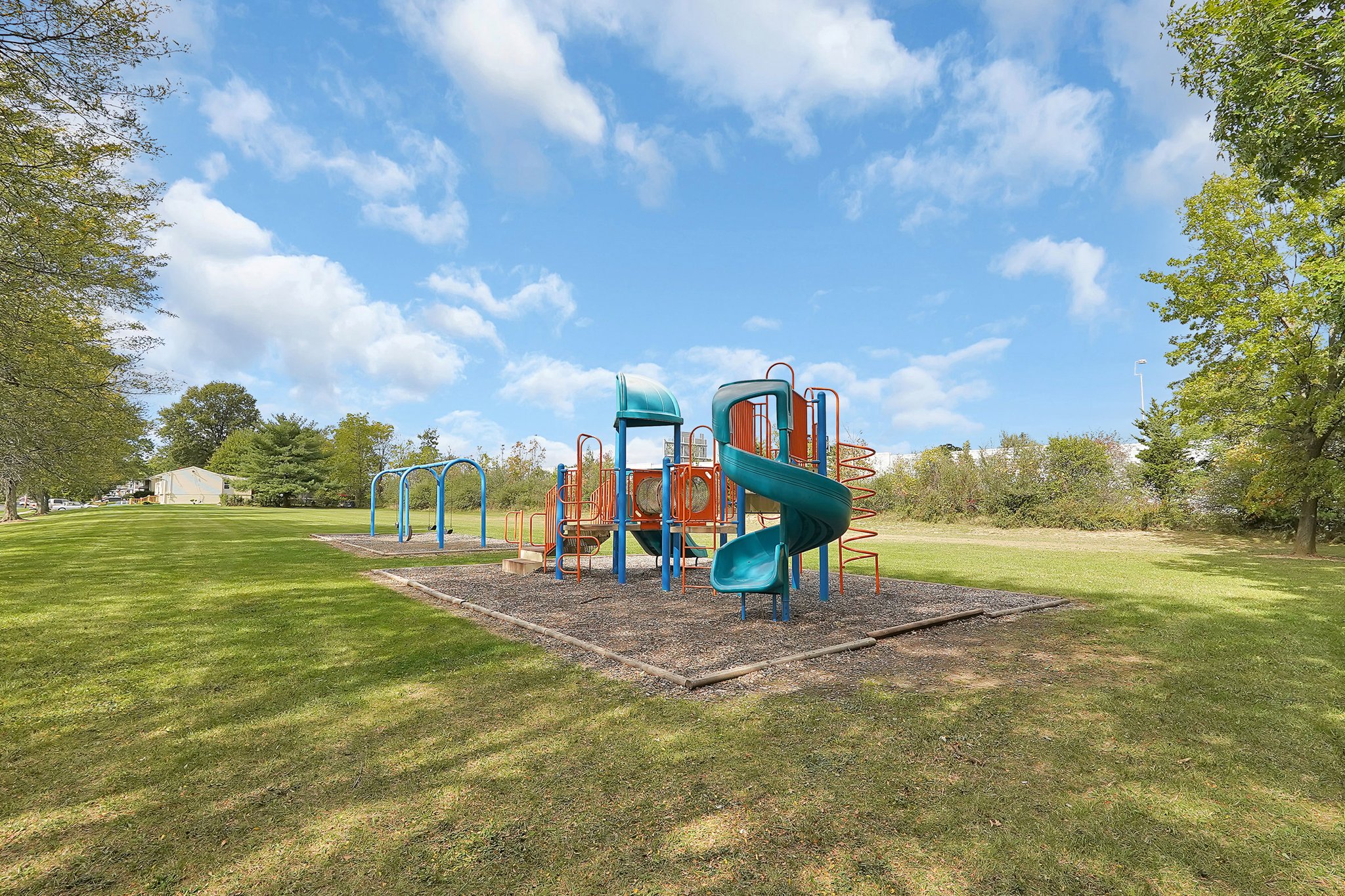 650 King St. #3